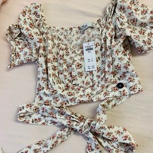 Hollister Floral Tie Back Crop Top